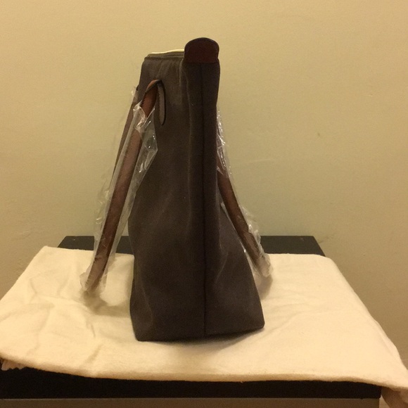 Linjer Canvas Tote - Olive - Picture 4 of 5